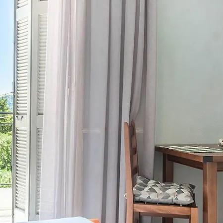 Blue Maraci 3- Cozy هيماري